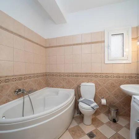 Maria's Sami (Kefalonia)